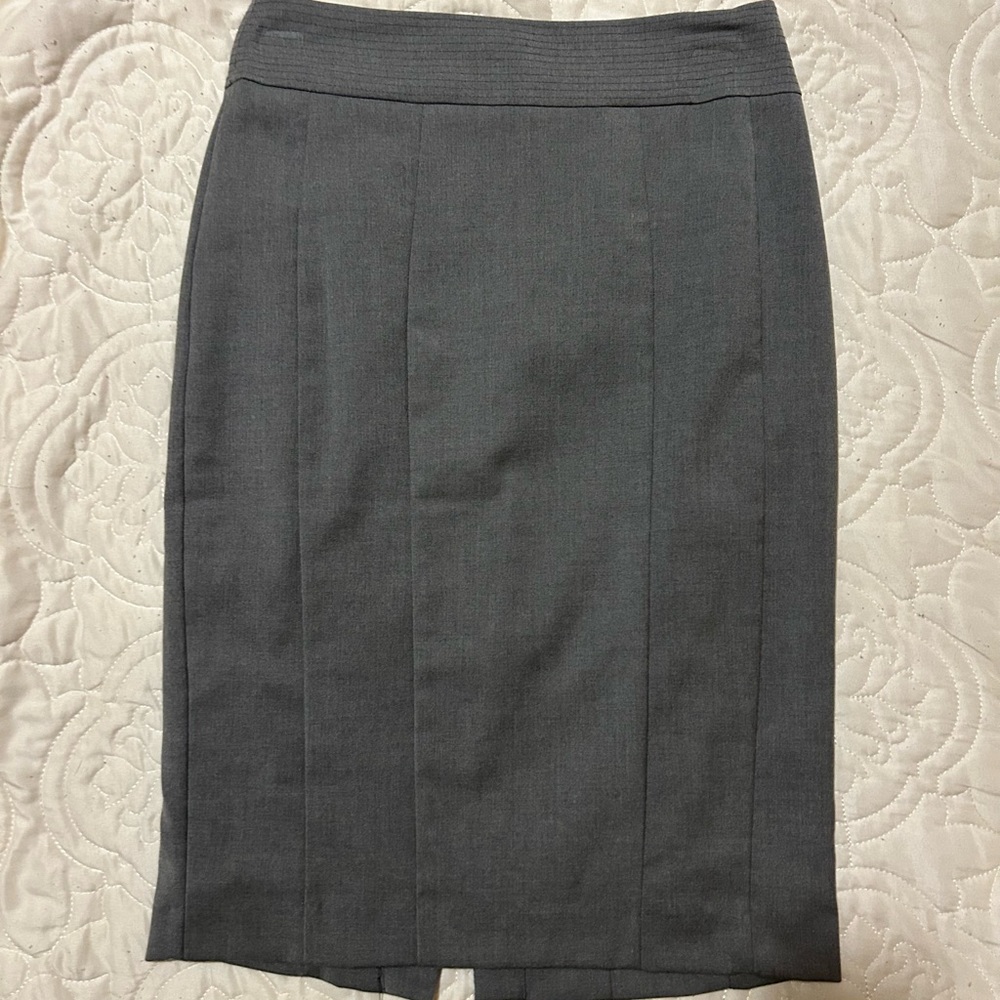 H&M grey pencil skirt size 4